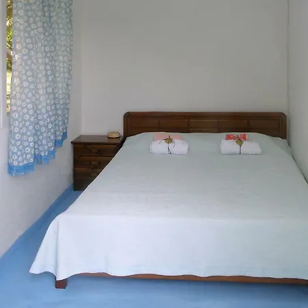 Theofano Seaside Farmhouse In Skioni, Halkidiki Holiday home *