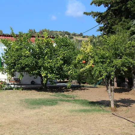 Semesterbostad Theofano Seaside Farmhouse In Skioni, Halkidiki Nea Skioni