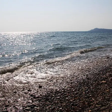 Theofano Seaside Farmhouse In Skioni, Halkidiki Semesterbostad